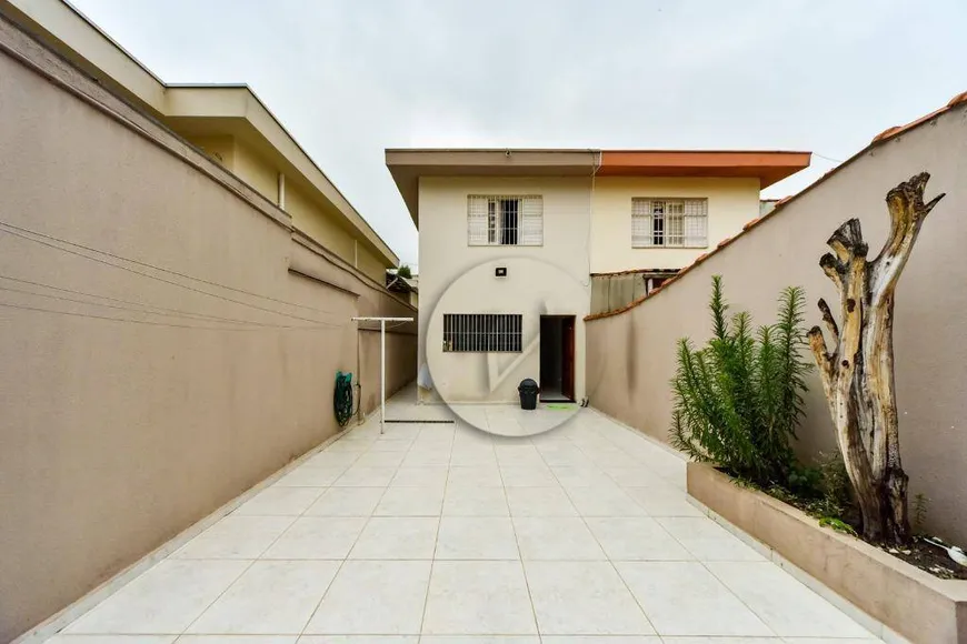 Foto 1 de Sobrado com 3 Quartos à venda, 240m² em Vila Pires, Santo André