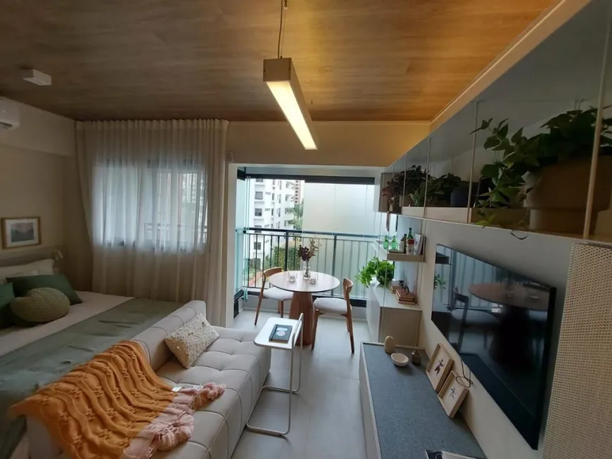 Foto 1 de Apartamento com 1 Quarto à venda, 30m² em Campo Belo, São Paulo