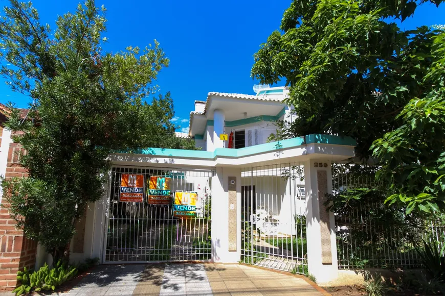 Foto 1 de Casa com 4 Quartos à venda, 211m² em Estância Velha, Canoas