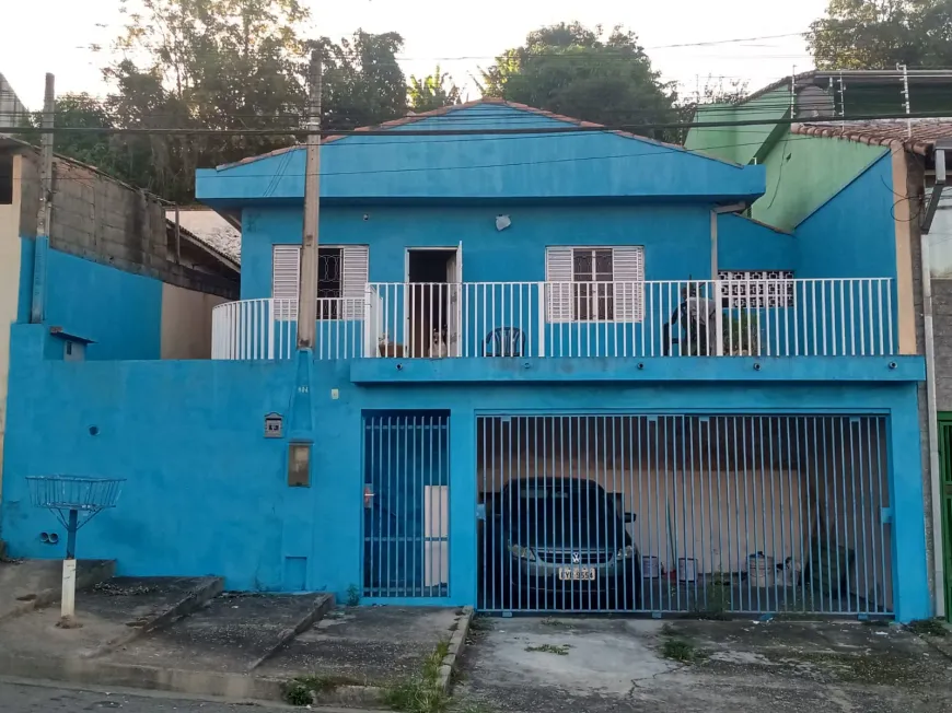 Foto 1 de Sobrado com 2 Quartos para alugar, 300m² em Jardim Santo Antonio da Boa Vista, Jacareí