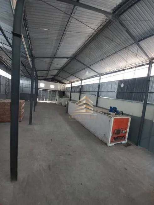 Foto 1 de Galpão/Depósito/Armazém para alugar, 450m² em Cumbica, Guarulhos