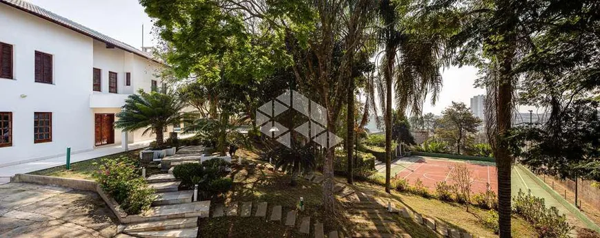 Foto 1 de Casa de Condomínio com 5 Quartos à venda, 874m² em Carapicuiba, Carapicuíba