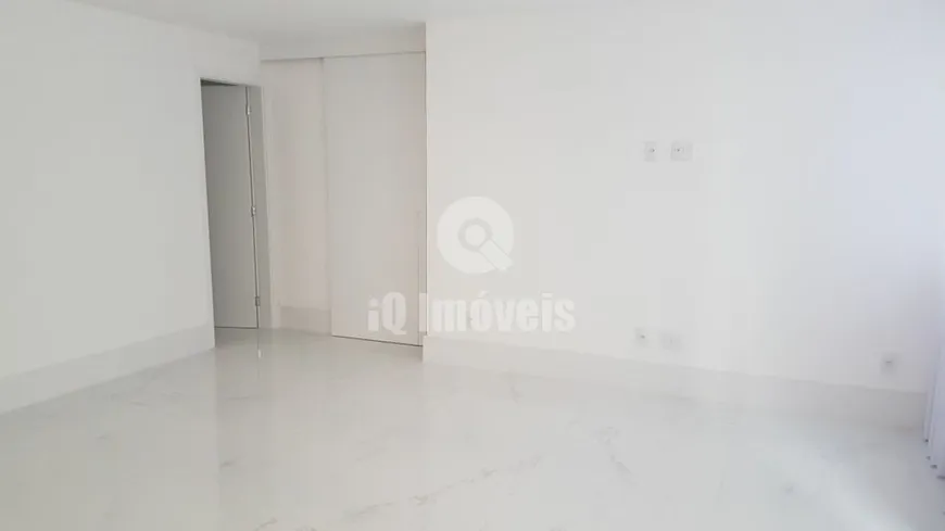 Foto 1 de Apartamento com 4 Quartos à venda, 128m² em Santa Cecília, São Paulo