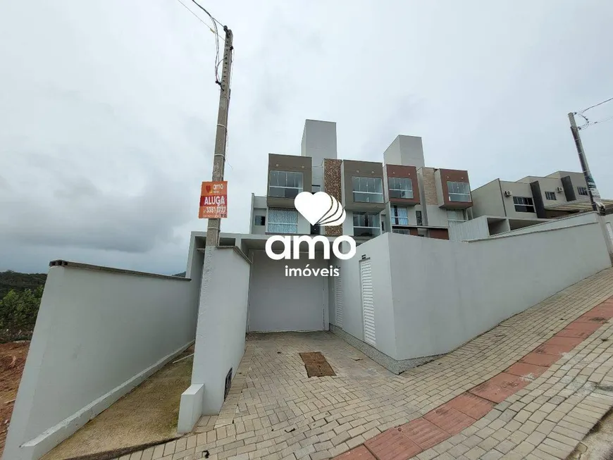 Foto 1 de Apartamento com 2 Quartos para alugar, 55m² em Limeira Baixa, Brusque