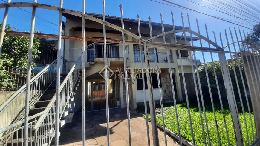 Foto 1 de Casa com 6 Quartos à venda, 264m² em Viamópolis, Viamão