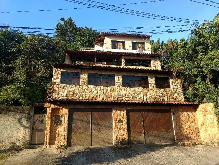 Foto 1 de Casa com 3 Quartos à venda, 360m² em Doutor Laureano, Duque de Caxias