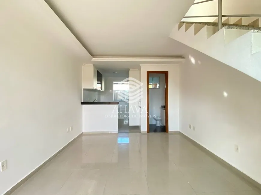 Foto 1 de Casa com 2 Quartos à venda, 94m² em Rio Branco, Belo Horizonte