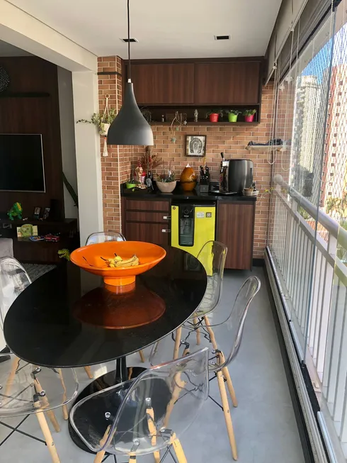 Foto 1 de Apartamento com 2 Quartos à venda, 63m² em Vila Mariana, São Paulo