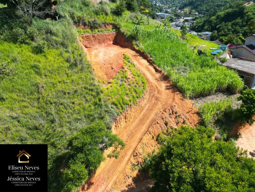 Foto 1 de Lote/Terreno à venda, 660m² em Zenobiópolis, Paty do Alferes