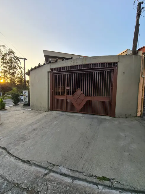 Foto 1 de Casa com 3 Quartos à venda, 200m² em Jardim Anchieta, Mauá