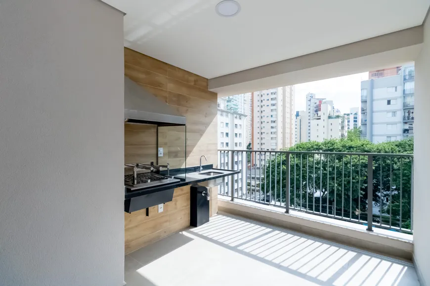 Foto 1 de Apartamento com 2 Quartos à venda, 75m² em Indianópolis, São Paulo