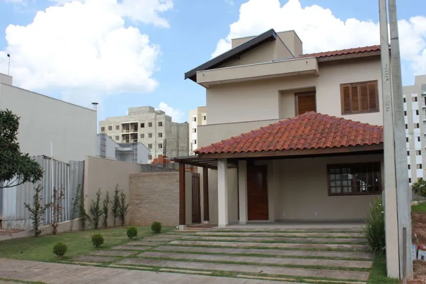 Foto 1 de Casa com 3 Quartos à venda, 200m² em Residencial Real Parque Sumaré, Sumaré