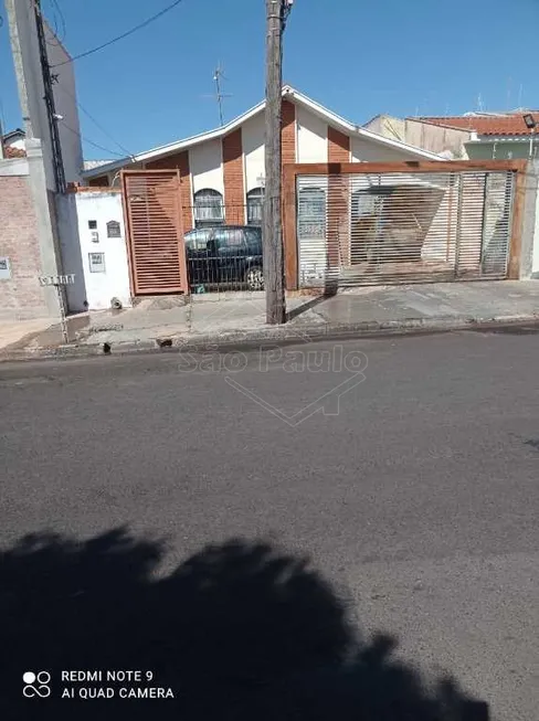 Foto 1 de Casa com 3 Quartos à venda, 137m² em Jardim das Estações - Vila Xavier, Araraquara