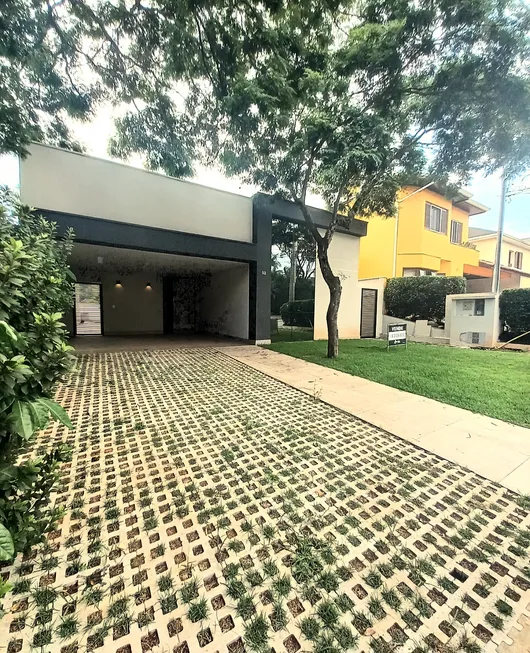 Foto 1 de Casa de Condomínio com 3 Quartos à venda, 300m² em Alphaville, Santana de Parnaíba