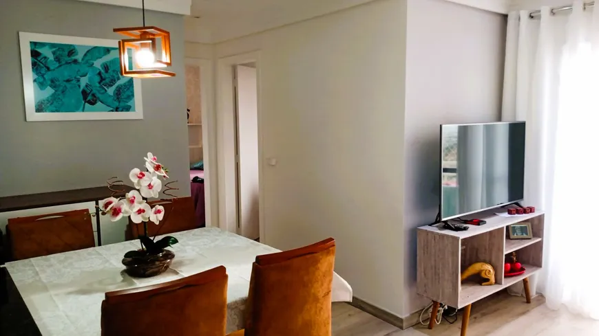 Foto 1 de Apartamento com 2 Quartos à venda, 52m² em Colônia, Jundiaí