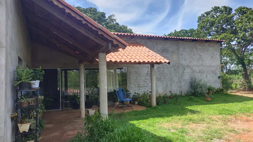 Foto 1 de Fazenda/Sítio com 2 Quartos à venda, 23000000m² em Zona Rural, Guapó