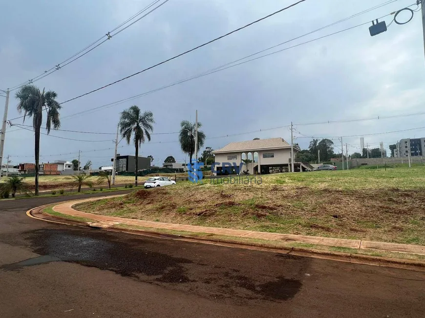 Foto 1 de Lote/Terreno à venda, 360m² em Marumbi, Londrina