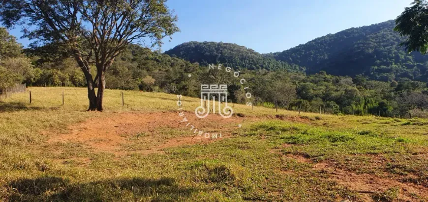 Foto 1 de Fazenda/Sítio à venda, 24180m² em Jardim Copacabana, Jundiaí