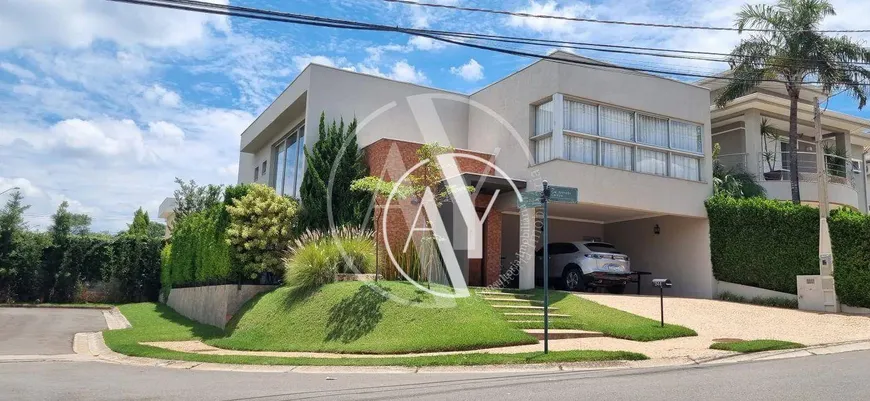 Foto 1 de Casa de Condomínio com 4 Quartos à venda, 345m² em Swiss Park, Campinas