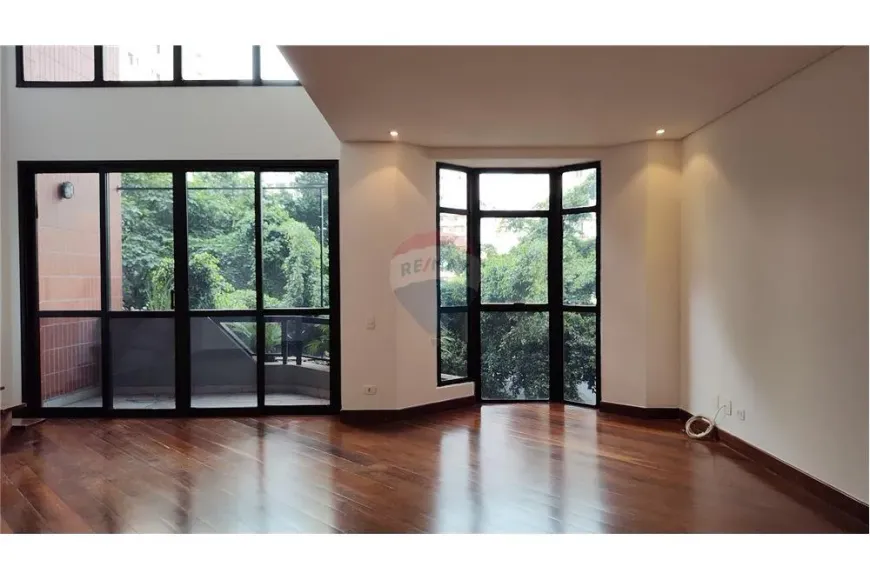 Foto 1 de Apartamento com 2 Quartos à venda, 134m² em Pinheiros, São Paulo