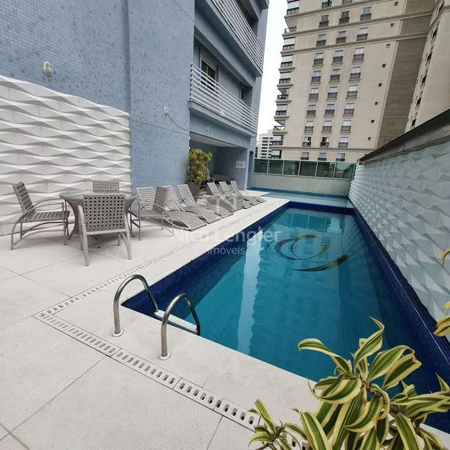 Foto 1 de Apartamento com 4 Quartos à venda, 280m² em Meia Praia, Itapema