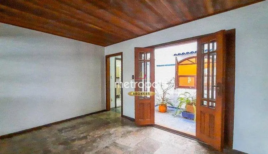 Foto 1 de Casa com 3 Quartos para venda ou aluguel, 270m² em Jardim do Mar, São Bernardo do Campo
