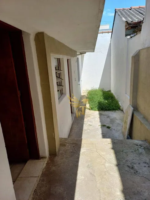 Foto 1 de Casa de Condomínio com 1 Quarto para alugar, 65m² em Vila Carrão, São Paulo
