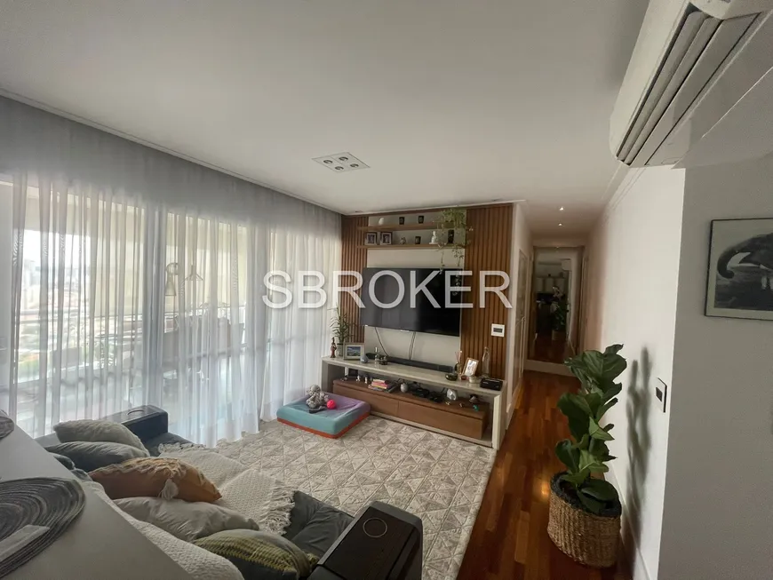 Foto 1 de Apartamento com 3 Quartos à venda, 84m² em Brooklin, São Paulo