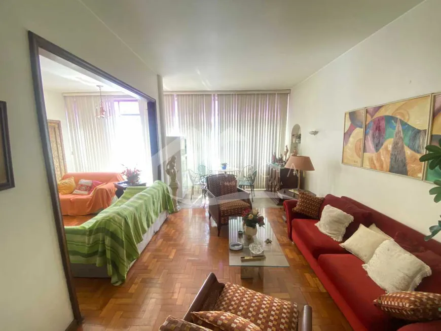 Foto 1 de Apartamento com 3 Quartos à venda, 146m² em Copacabana, Rio de Janeiro