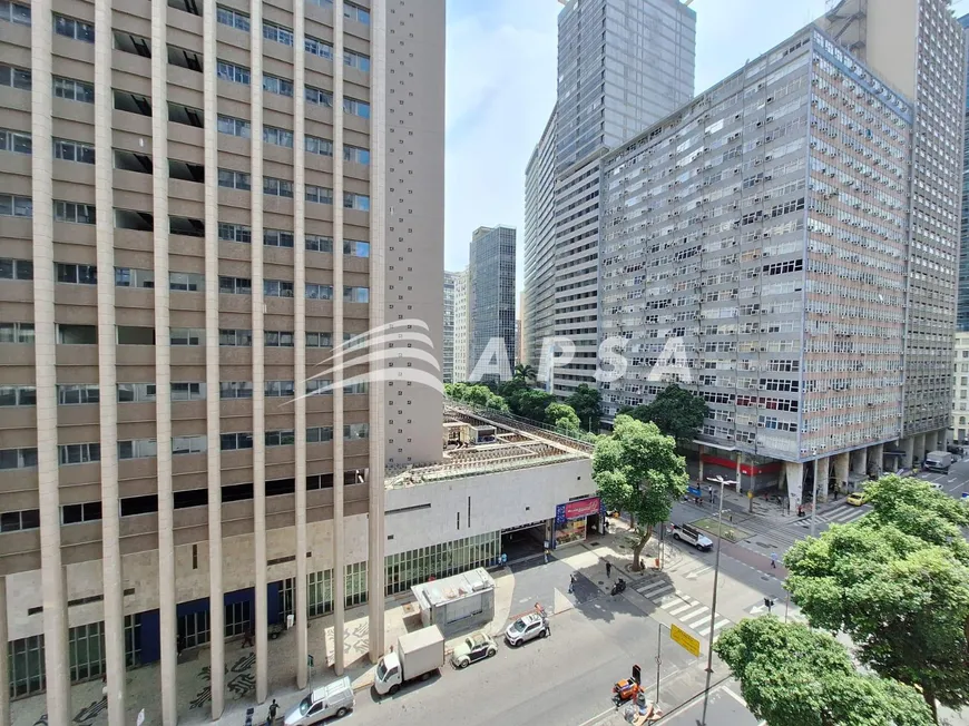 Foto 1 de Sala Comercial para alugar, 29m² em Centro, Rio de Janeiro