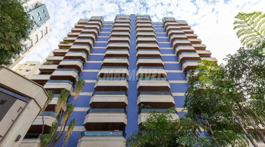 Foto 1 de Apartamento com 3 Quartos à venda, 200m² em Cambuí, Campinas