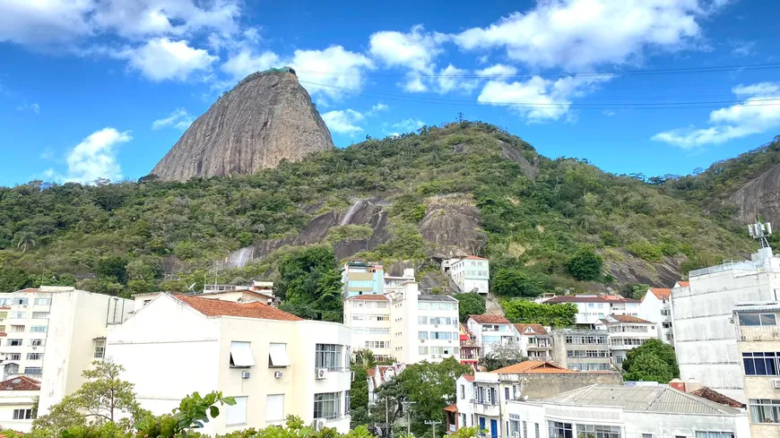 Foto 1 de Cobertura com 3 Quartos à venda, 250m² em Urca, Rio de Janeiro