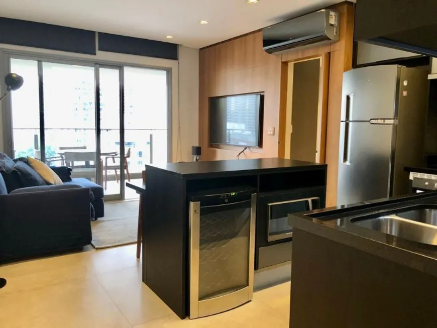 Foto 1 de Apartamento com 1 Quarto para alugar, 65m² em Vila Nova Conceição, São Paulo