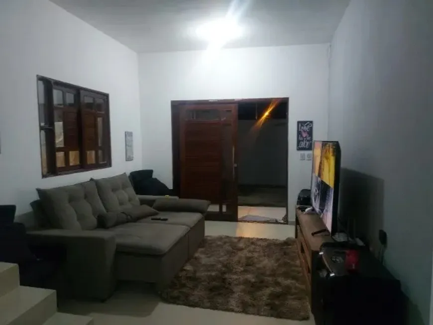 Foto 1 de Casa com 2 Quartos à venda, 80m² em Vila Ruy Barbosa, Salvador