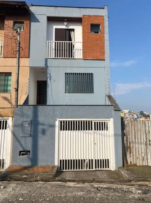 Foto 1 de Sobrado com 2 Quartos à venda, 120m² em VILA NOSSA SENHORA DAS VITORIAS, Mauá