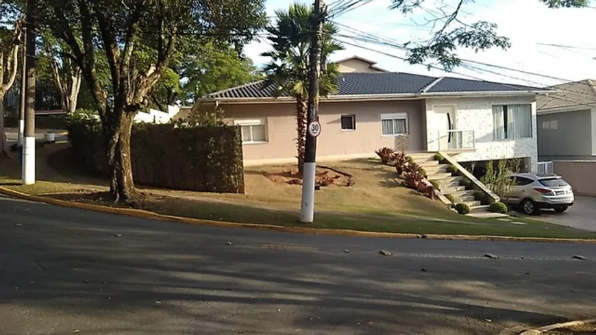 Foto 1 de Casa de Condomínio com 4 Quartos à venda, 240m² em Jardim das Flores, Cotia