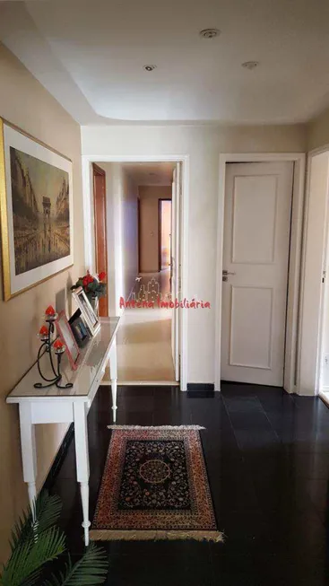 Foto 1 de Apartamento com 4 Quartos à venda, 220m² em Higienópolis, São Paulo