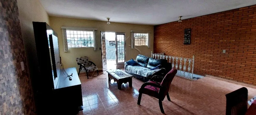 Foto 1 de Casa com 3 Quartos à venda, 201m² em Cidade Jardim, Sorocaba