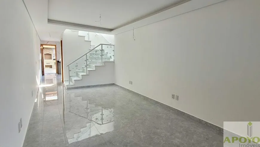 Foto 1 de Sobrado com 3 Quartos à venda, 120m² em Cupecê, São Paulo