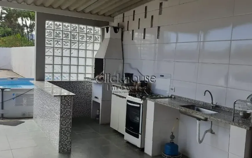 Foto 1 de Casa com 3 Quartos à venda, 130m² em Praia Das Palmeiras, Caraguatatuba