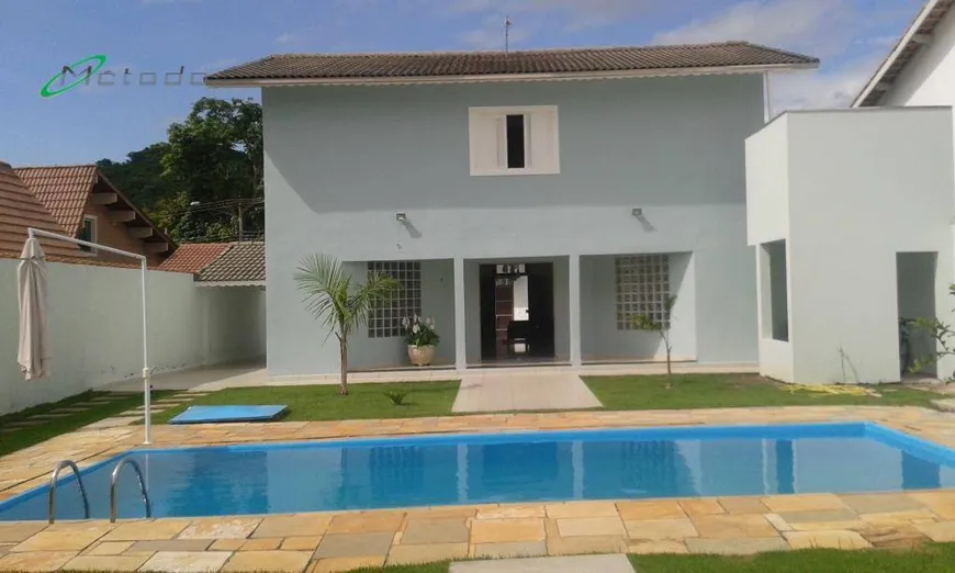Foto 1 de Casa com 4 Quartos à venda, 400m² em Centro, Guararema