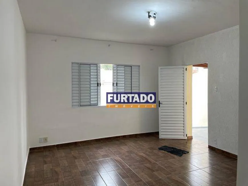 Foto 1 de Casa com 2 Quartos à venda, 120m² em Santa Paula, São Caetano do Sul