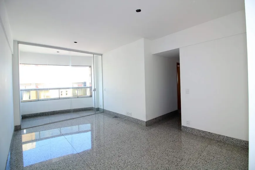 Foto 1 de Apartamento com 3 Quartos à venda, 83m² em Lourdes, Belo Horizonte