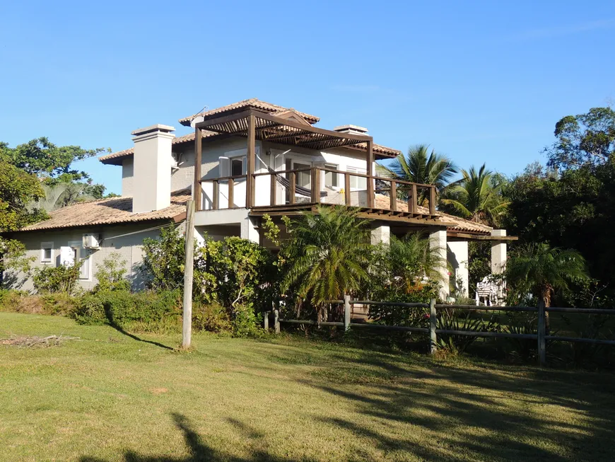 Foto 1 de Casa de Condomínio com 4 Quartos à venda, 350m² em Ibiraquera, Imbituba