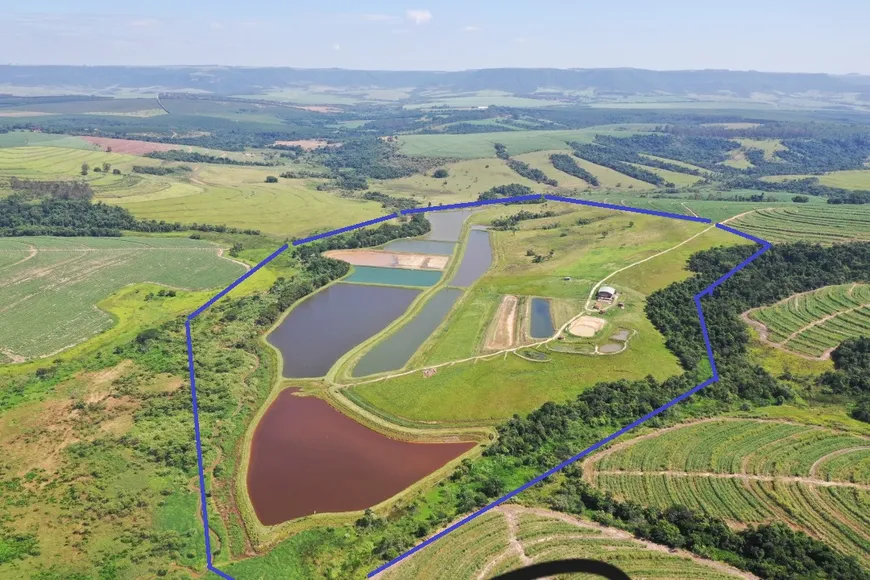 Foto 1 de Fazenda/Sítio com 2 Quartos à venda, 532400m² em Alpes das Aguas, São Pedro