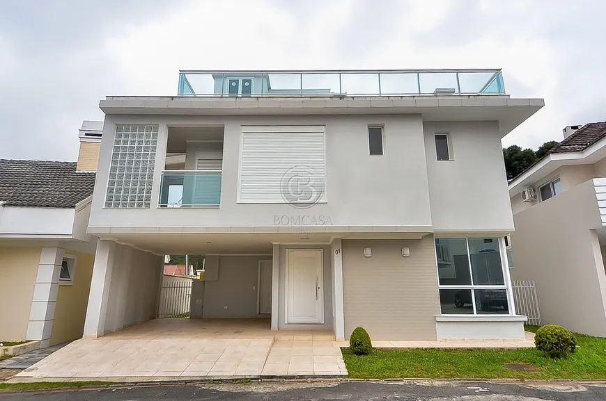 Foto 1 de Casa de Condomínio com 4 Quartos à venda, 273m² em Santa Felicidade, Curitiba