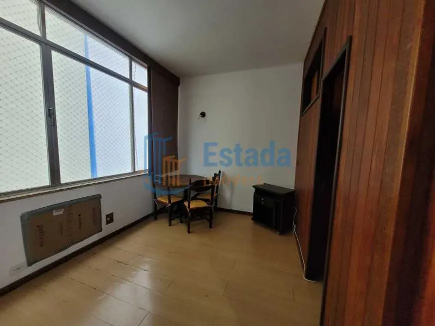 Foto 1 de Apartamento com 1 Quarto para alugar, 50m² em Copacabana, Rio de Janeiro