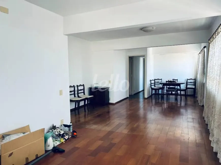 Foto 1 de Apartamento com 3 Quartos para alugar, 120m² em Moema, São Paulo