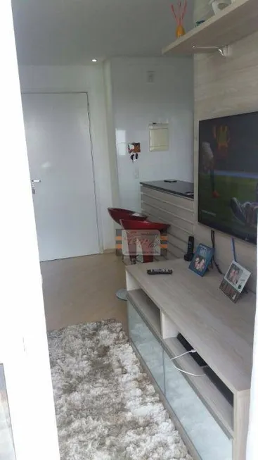 Foto 1 de Apartamento com 2 Quartos à venda, 48m² em Jaragua, São Paulo