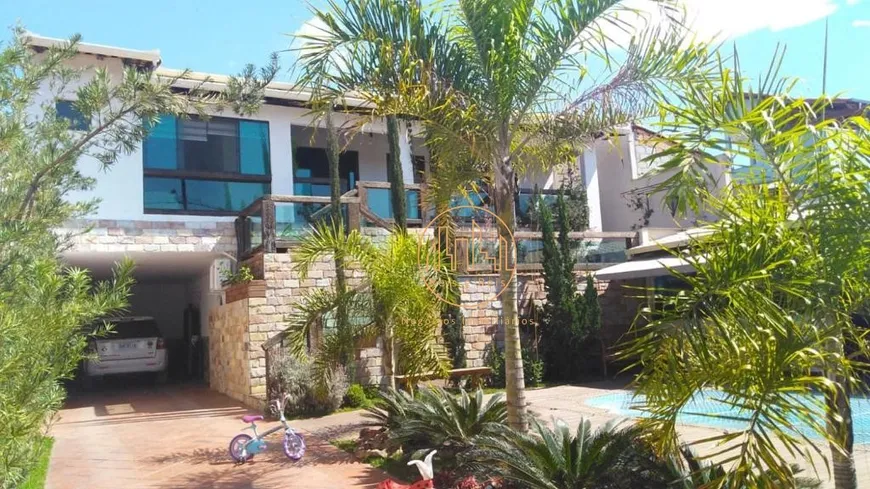 Foto 1 de Casa com 3 Quartos à venda, 290m² em Betânia, Contagem